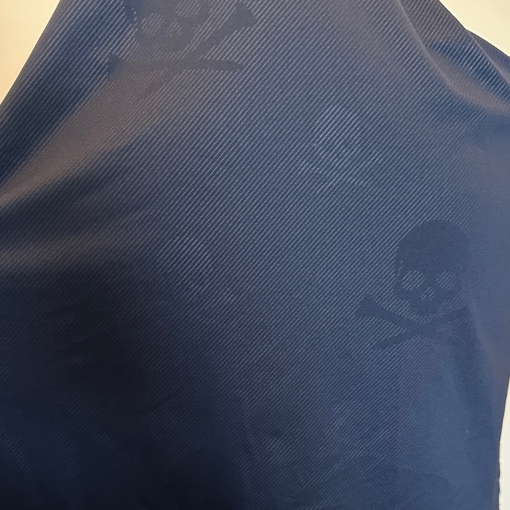 G/FORE Women’s Navy Skull Print Sleeveless Tank Top - Picture 6 of 7